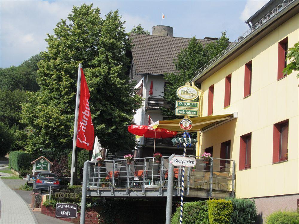 Land-Gut-Hotel Zur Burg Nuerburg Eksteriør billede